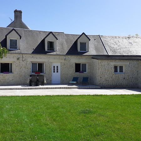 Au Dom-Icile Villa Monceaux-en-Bessin Eksteriør billede
